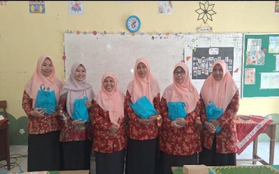 DWP MTs Negeri 2 Tegal Gelar Pertemuan Rutin, Pererat Kebersamaan dan Kekompakan